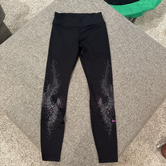 Nike Dri-FIT Black Leggings - Picture 1 of 6